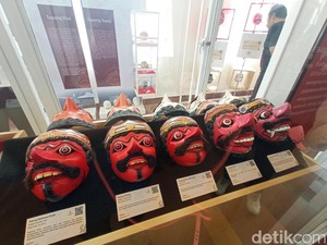 Mengenal Cerita Ramayana dan Mahabharata dari Museum Topeng Cirebon