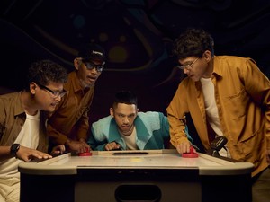 Basboi Ajak The Adams Renungi Harga Kesuksesan di Itu Aku