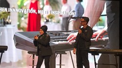 Kebahagiaan Elvy Sukaesih Musik Dangdut Semakin Maju
