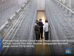 Momen Langka! Kim Jong UN Pamer Fasilitas Pengayaan Uranium Korut