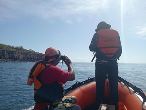 Pencarian Nelayan Jatuh dari Tebing Pantai di Lembata Dihentikan