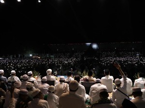 Masyaallah, Kalteng Bershalawat Dihadiri oleh 15 Ribu Masyarakat Kapuas