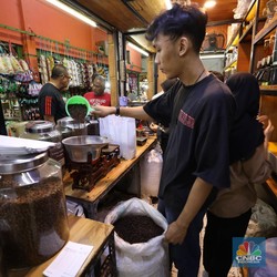 Minum Kopi Setiap Hari, Aman Gak? Ini Kata Professor Harvard