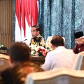 Dua Hari Jelang Pelantikan Prabowo, Jokowi Kumpulkan Menteri di Istana