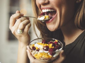 5 Makanan Ini Sebaiknya Dihindari Usai Sikat Gigi Pagi Hari