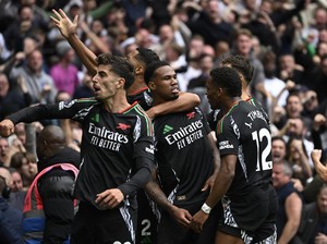 Arsenal Bersakit-sakit Dulu, Menang Derby Kemudian
