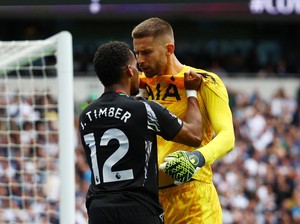 Tangguhnya Pertahanan Arsenal Dibombardir Spurs