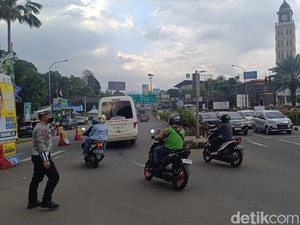 Macet Mulai Terurai, Lalin Puncak Bogor Dibuka 2 Arah Kembali Sore Ini