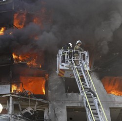 Putin Ngamuk, Serangan Udara Rusia Bom Apartemen