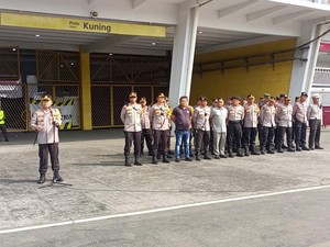 2.178 Aparat Dikerahkan Kawal Pertandingan Persija Vs Dewa United di GBK