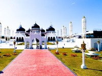 Sambut Maulid Nabi SAW, Ini Sederet Masjid Megah Garapan Waskita Karya