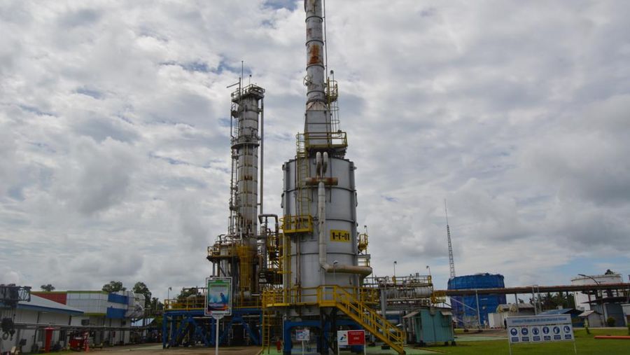 Fasilitas pengolahan minyak atau Kilang Minyak RU VII Kasim, Kampung Klayas, Kabupaten Sorong, Papua Barat Daya, Senin (16/9/2024). (Dok. PT Pertamina (Persero))