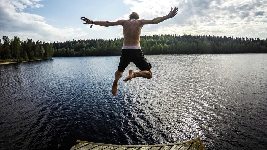 Finlandia konsisten menempati posisi pertama dalam daftar negara paling bahagia di dunia.