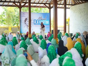 Hadiri Haul Kartini Ke-120, Vivit Tekankan Kesetaraan Gender