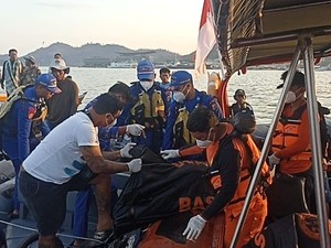 Dua Nelayan Kecelakaan KM Doa Ibu Ditemukan Tewas di Perairan Labuan Bajo