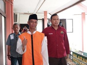 Senyum Lega Pelaku Mutilasi Warga Surabaya Usai Lolos Hukuman Mati