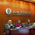 Foto Kolase Rupiah dan Saham. (CNBC Indonesia)