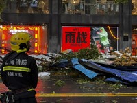Potret Terkini Shanghai Porak-poranda Dihantam Topan Dahsyat