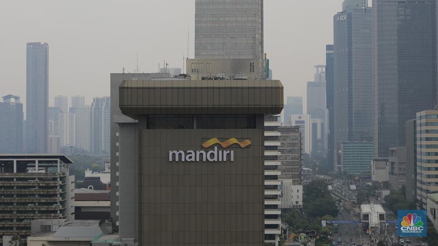 Ilustrasi Bank Mandiri. (CNBC Indonesia/Muhammad Sabki)