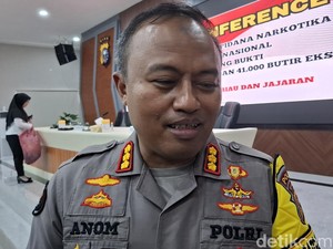 Usut Kasus SPPD Fiktif, Polisi: Tak Terkait Anggota-Pimpinan DPRD Riau
