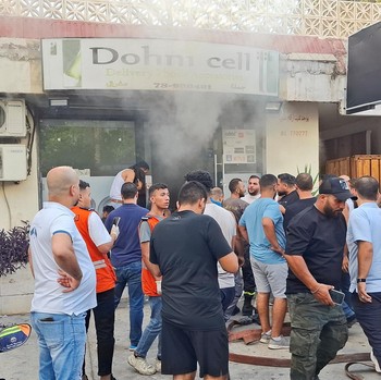 Detik-Detik Lebanon Diguncang Ratusan Ledakan dari 'Bom' Walkie Talkie