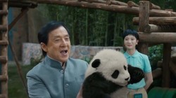 Jackie Chan Tak Sadarkan Diri saat Syuting Adegan Dicekik