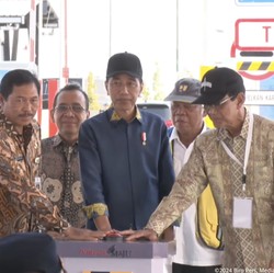 Jokowi Resmikan Tol Jogja-Solo dari Kartasura Sampai Klaten Rp 5,6 T