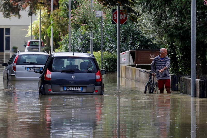 A drone view shows flooded houses in Pilismarot Hungary, September 19, 2024. REUTERS/Fedja Grulovic