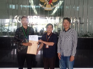 Mahasiswa Laporkan Hakim Pemberi Vonis Bebas Pembeli Cula Badak ke KY