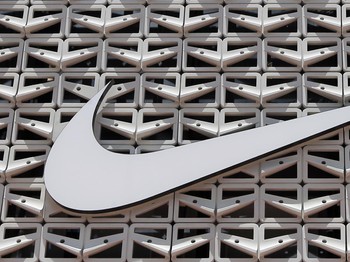 Nike, Boeing-Google Terkubur: S&P Kehilangan Rp33.000 T dalam 20 Menit