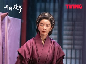 Deretan Fakta Jung Yu Mi, Artis Drakor Lakukan Adegan Dewasa di Queen Woo