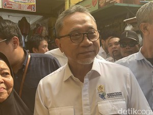 Zulhas Sebut Keputusan Geser Pelabuhan Barang Impor Ada di Tangan Prabowo