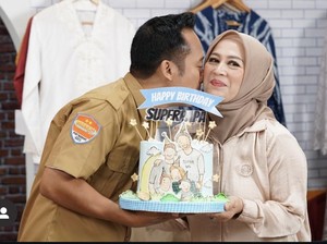 Shanty Denny Asyik Jualan Baso Aci di Trans Festival 2025