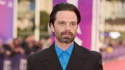 Giliran Sebastian Stan Niat Nyebrang ke DC