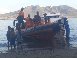 Nelayan yang Jatuh Saat Turunkan Jangkar Ditemukan Tewas Mengapung