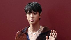 Video: Jin BTS Siap Comeback, Bakal Rilis Album Solo