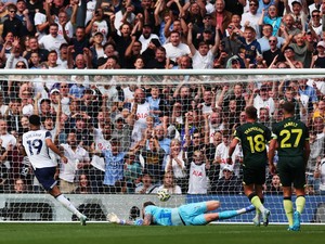 Tottenham Vs Brentford: Sempat Tertinggal, The Lilywhites Menang 3-1