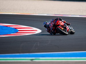 Hasil MotoGP Emilia Romagna: Bastianini Menang Salip Martin di Last Lap, Bagnaia Crash!