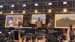 Usai Nyanyi, SBY Kini Melukis di Pestapora