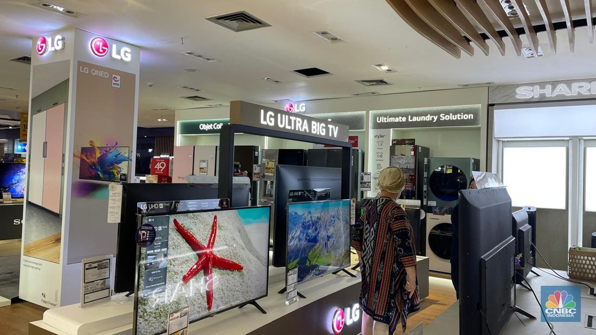 Pesta Diskon Transmart: LED TV 50 UHD SMART Kini Hanya Seharga Rp 3 Jutaan!