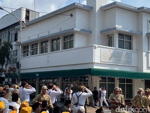 Teatrikal Perobekan Bendera Angkat Kisah Persekusi Wartawan Abdul Wahab
