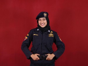 Suka Tantangan, Dinda Jadi Srikandi Ladies Squad Termuda Bea Cukai