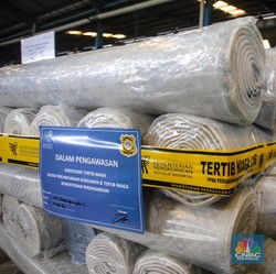 Zulhas Ungkap Asal Negara 2.939 Karpet Impor Ilegal Senilai Rp 10 M