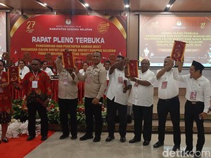 KPU Sorsel: Martinus Nomor Urut 1, Dance 2, Yance 3, Jeveries 4, Petronela 5