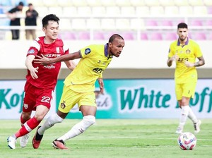 Hasil Liga 1: Diwarnai Kartu Merah, Persik Permalukan Persis 1-0