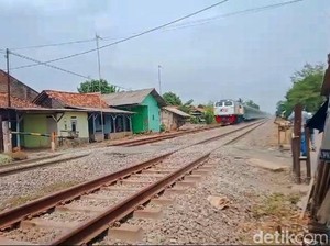 KAI Larang Keras Warga Beraktivitas di Rel Usai Kecelakaan Maut di Karawang