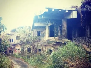 Nasib Pemilik Hotel Angker Mangkrak, Nginep Semalam Langsung Jadi Gila!