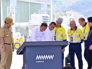 Smelter AMMAN di NTB Diresmikan, Salah Satu Proyek Tercepat di Dunia