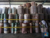 BUMN Ini Soroti Produk Impor Ilegal yang Ancam Usaha Tekstil
