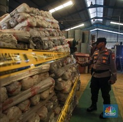 Alasan Sebenarnya Pengusaha Selalu Teriak Tertibkan Impor Tekstil